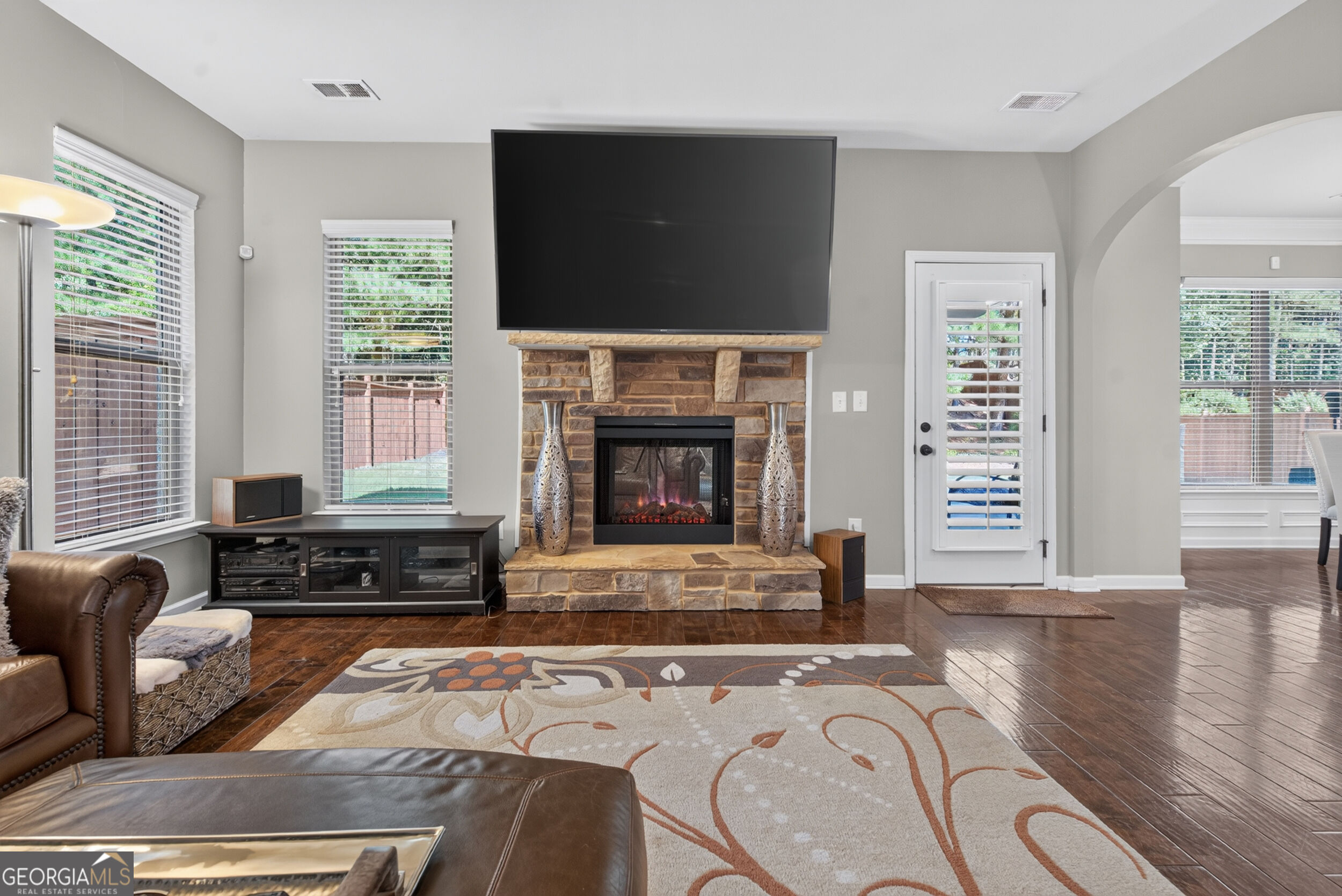 8742 Hamil Court