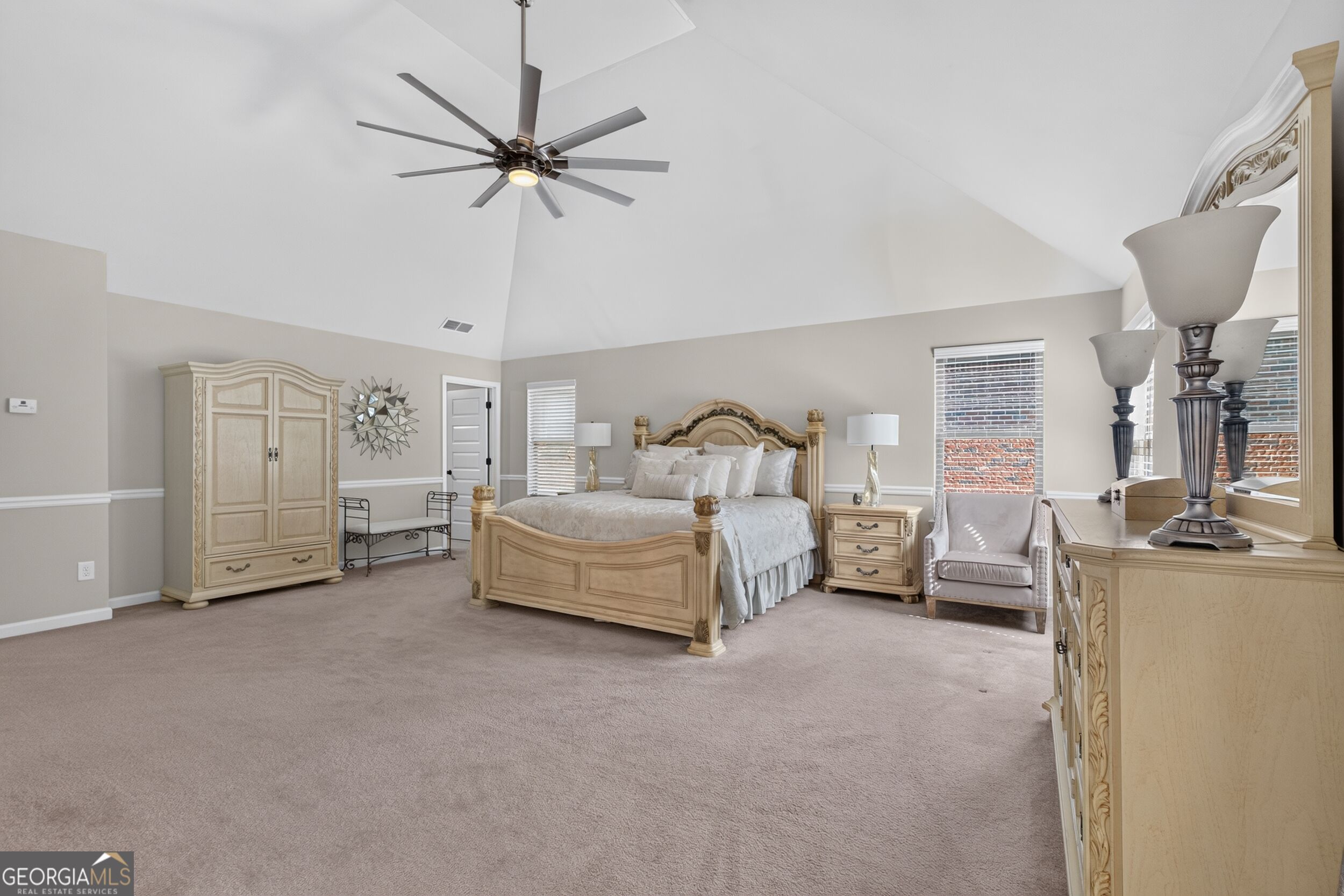 8742 Hamil Court