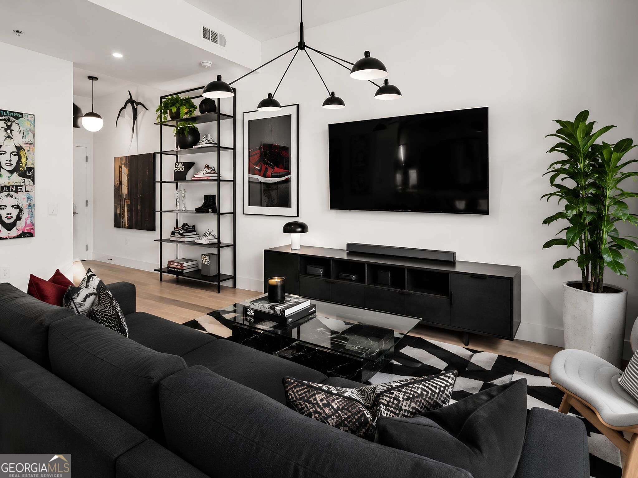 567 Ponce De Leon Avenue # 414