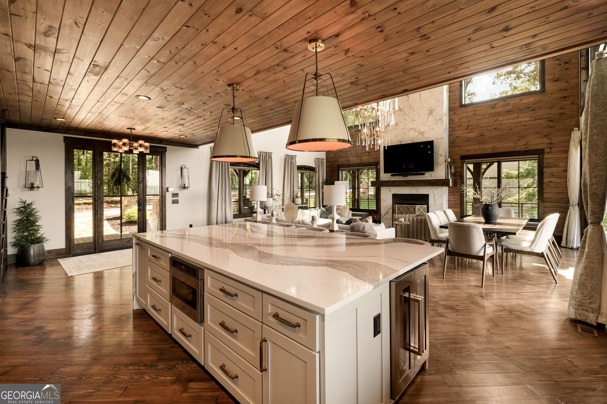684 Overlook Drive