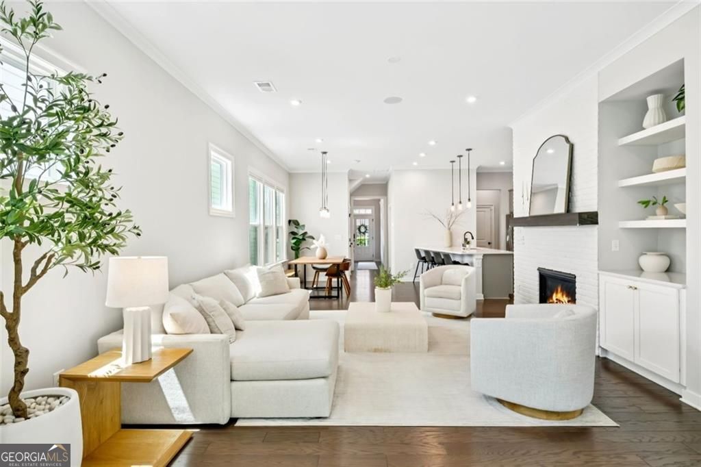 1229 Hampton Park Road