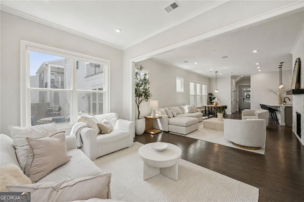 1229 Hampton Park Road