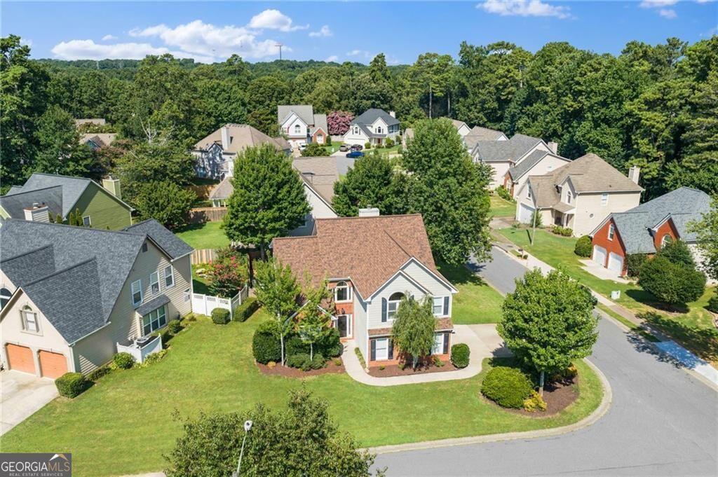 1005 Brentmoor Lane NW