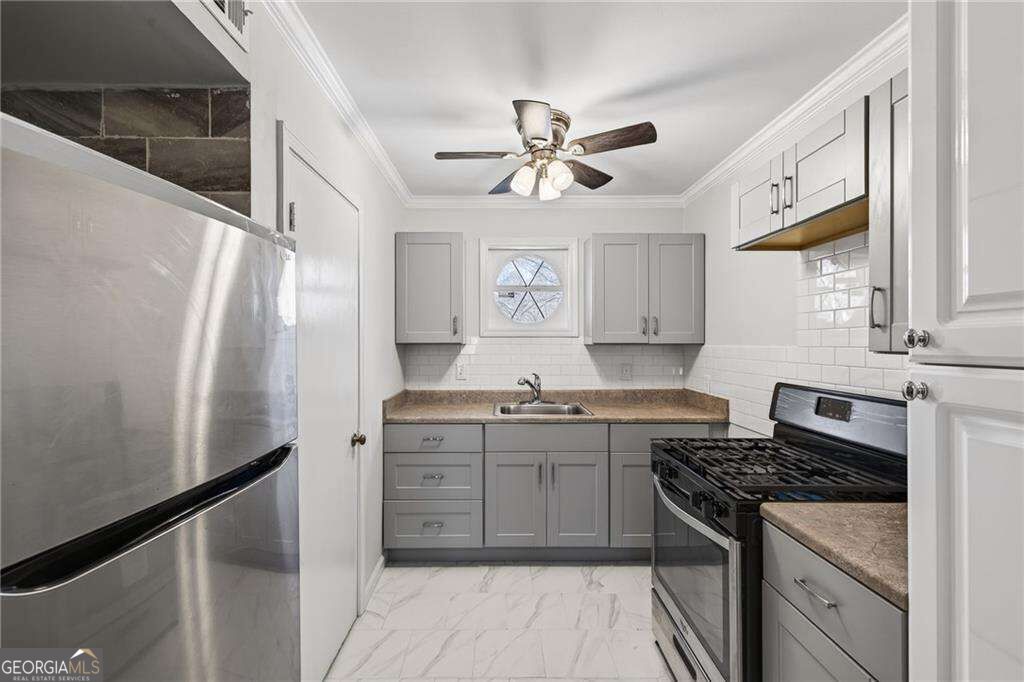5400 Roswell Road # G3