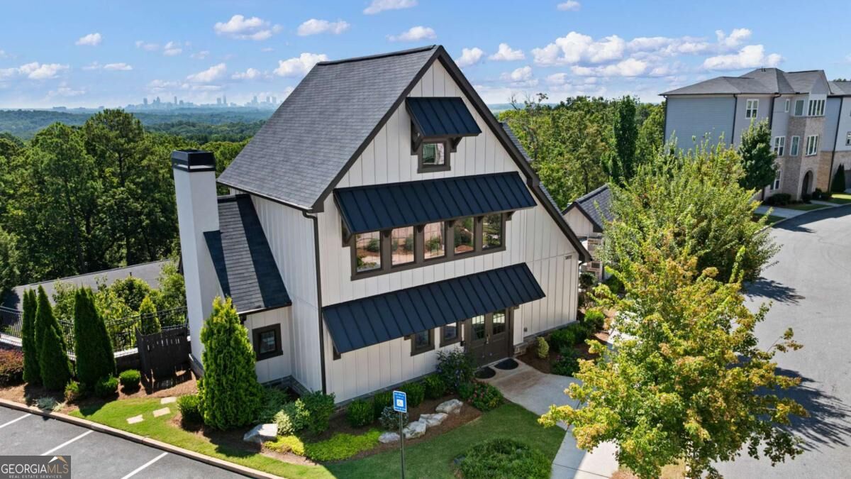 3908 Danube Lane