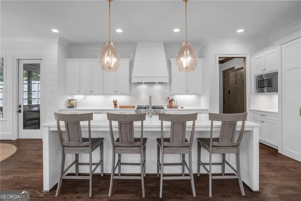 2986 Surrey Lane