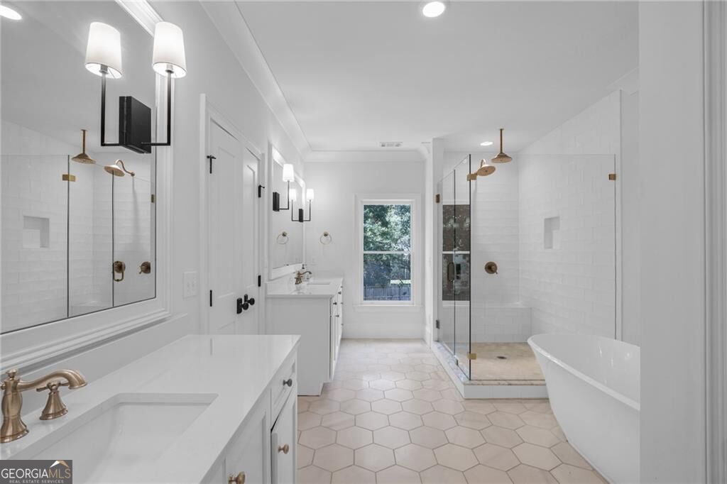 2986 Surrey Lane