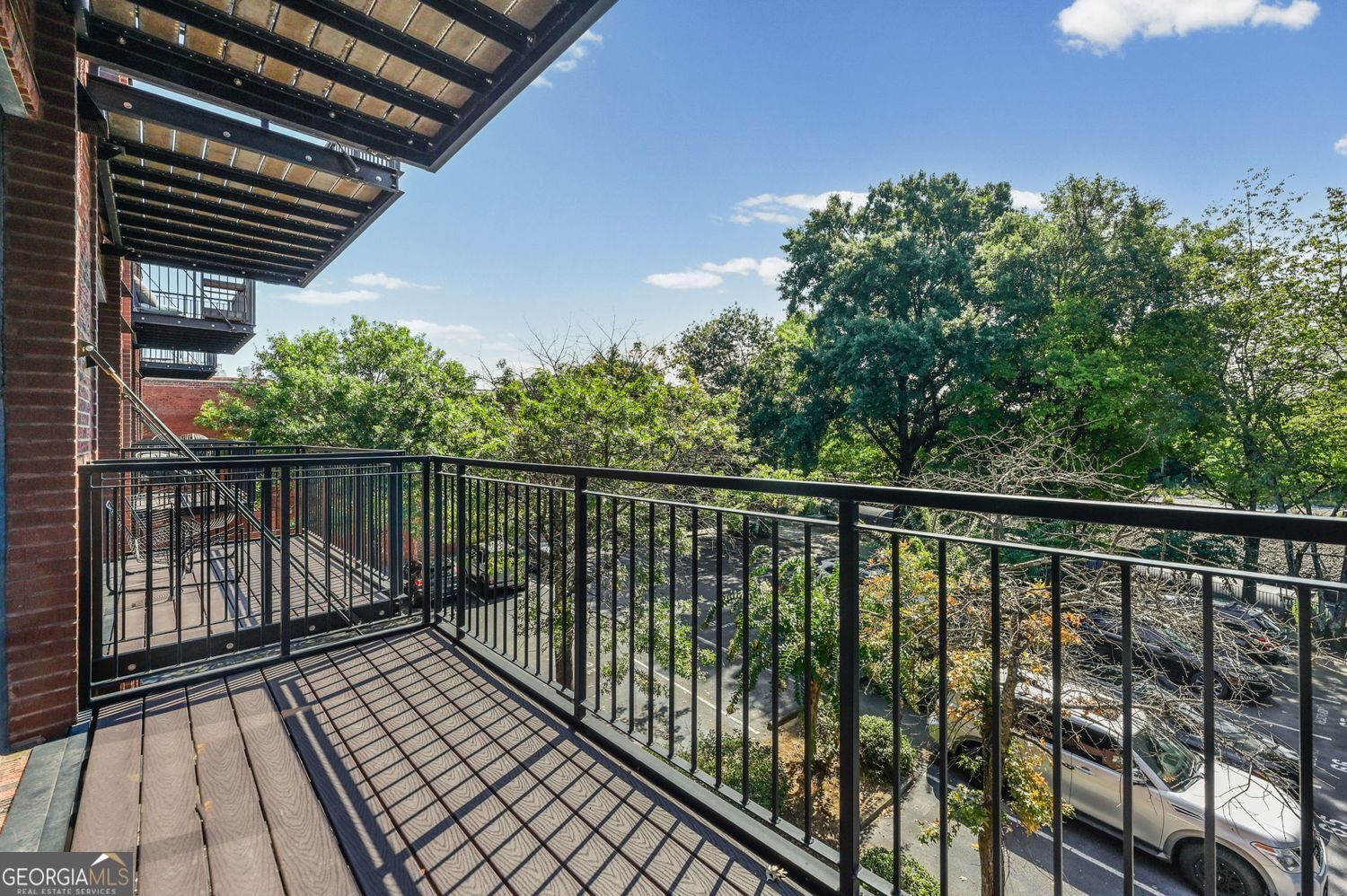 346 Peters Street SW # 203