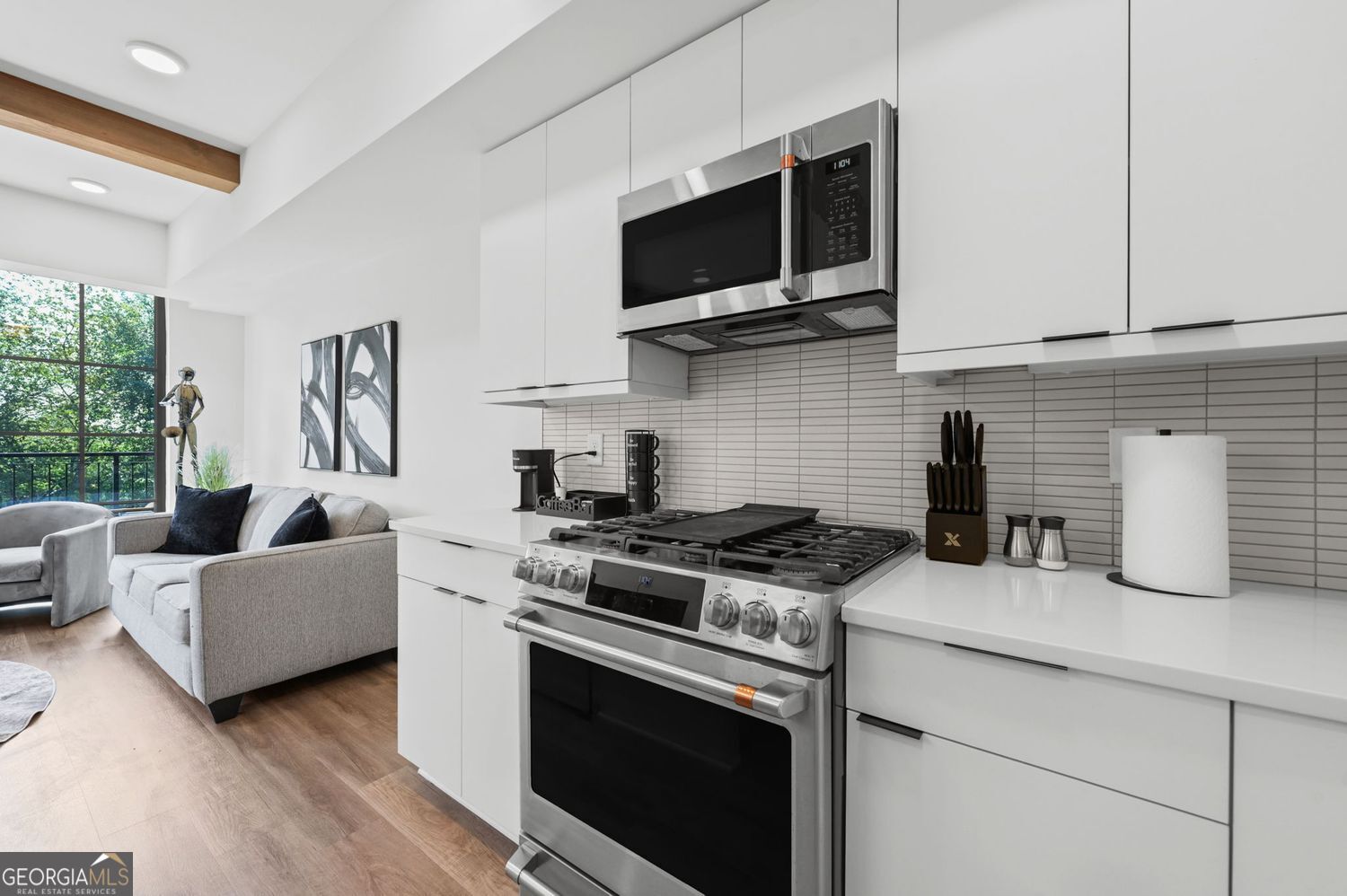 346 Peters Street SW # 203