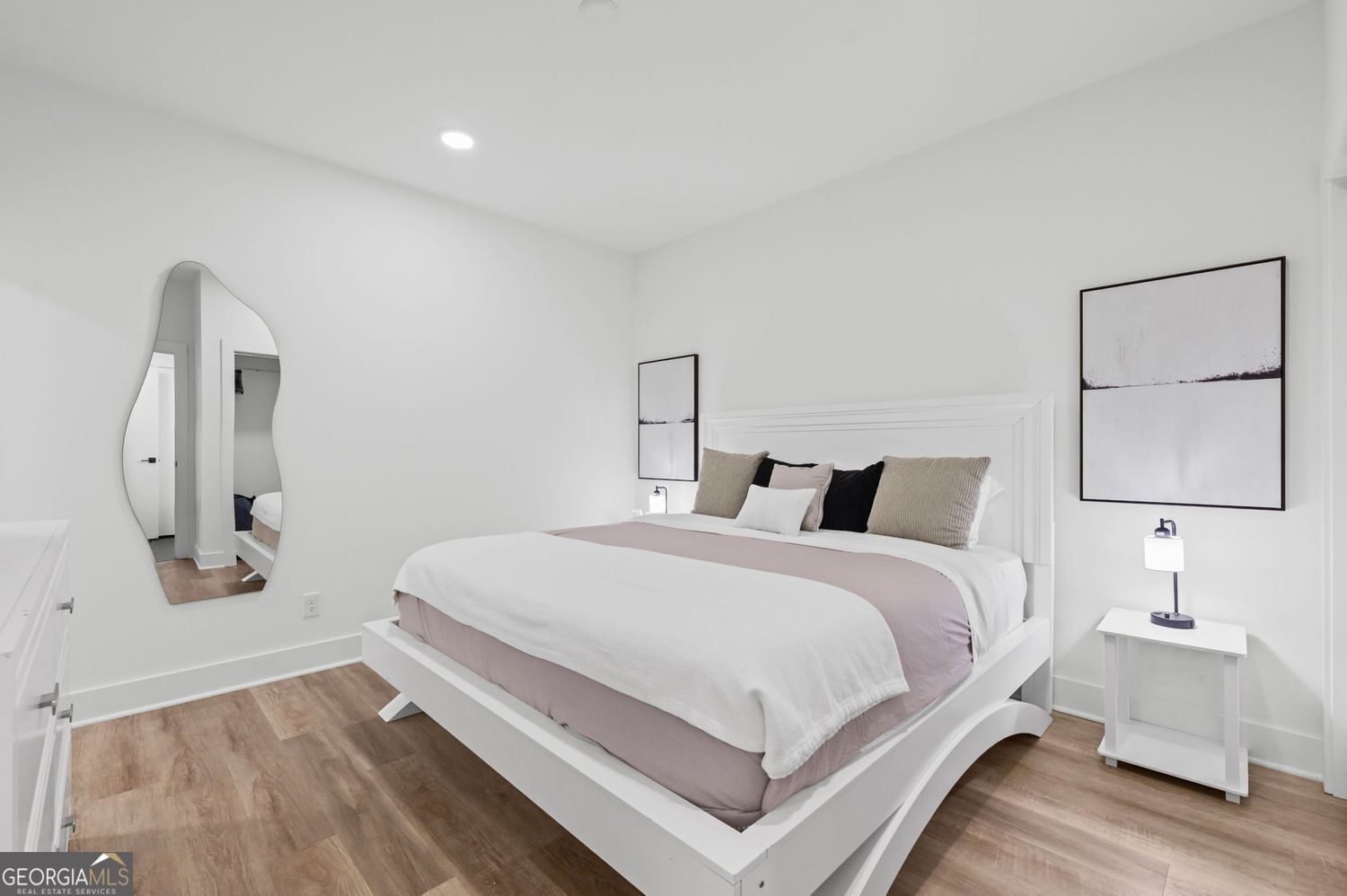 346 Peters Street SW # 203