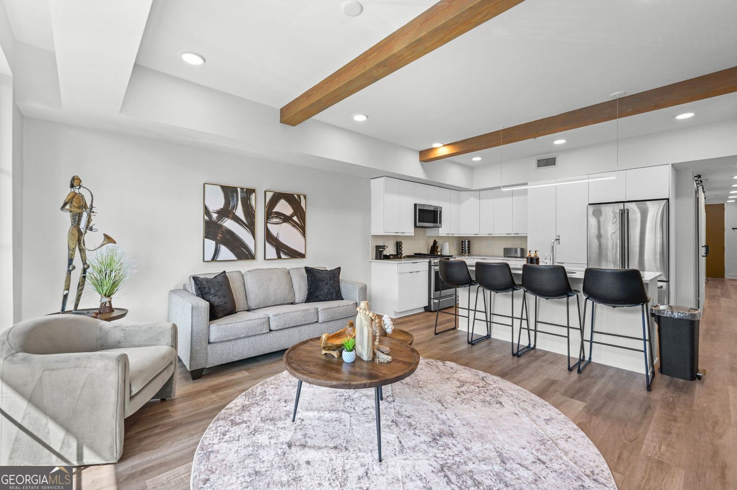 346 Peters Street SW # 203