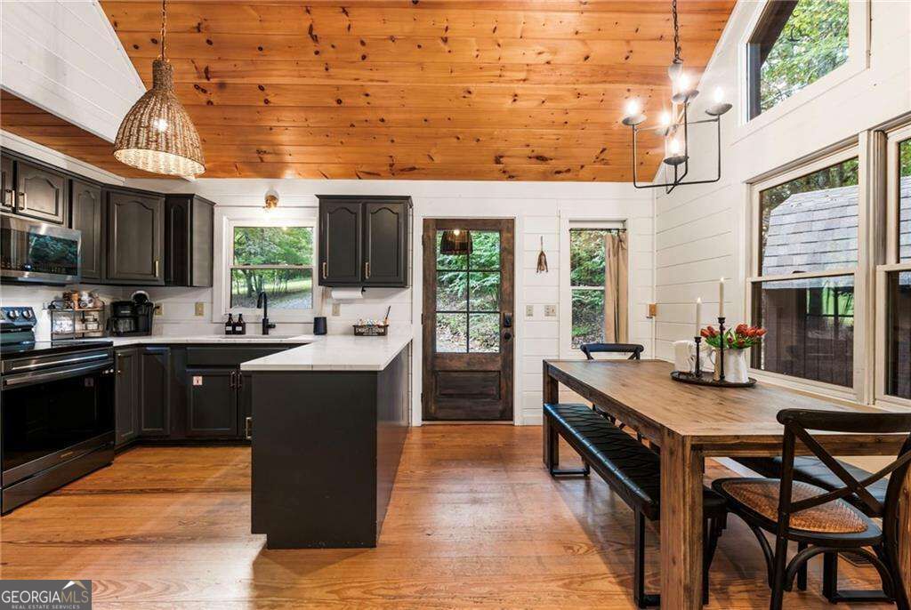 120 Brookhaven Trail