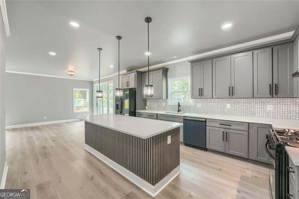 3387 Lee Place
