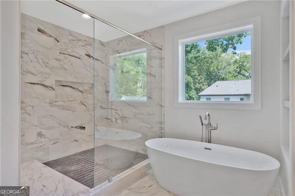 3465 Hildon Circle
