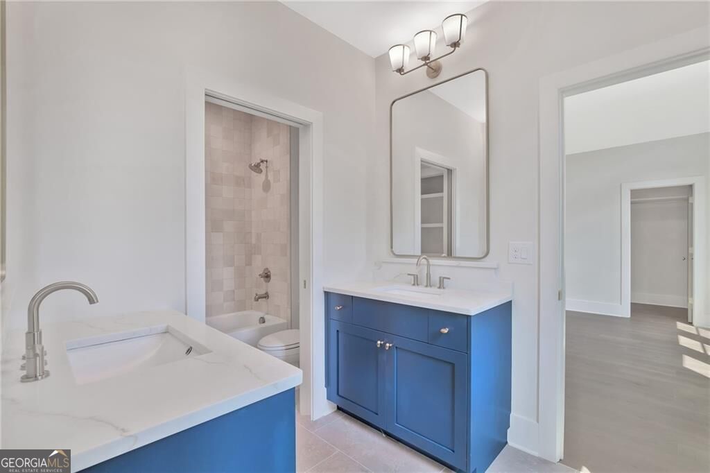 3465 Hildon Circle