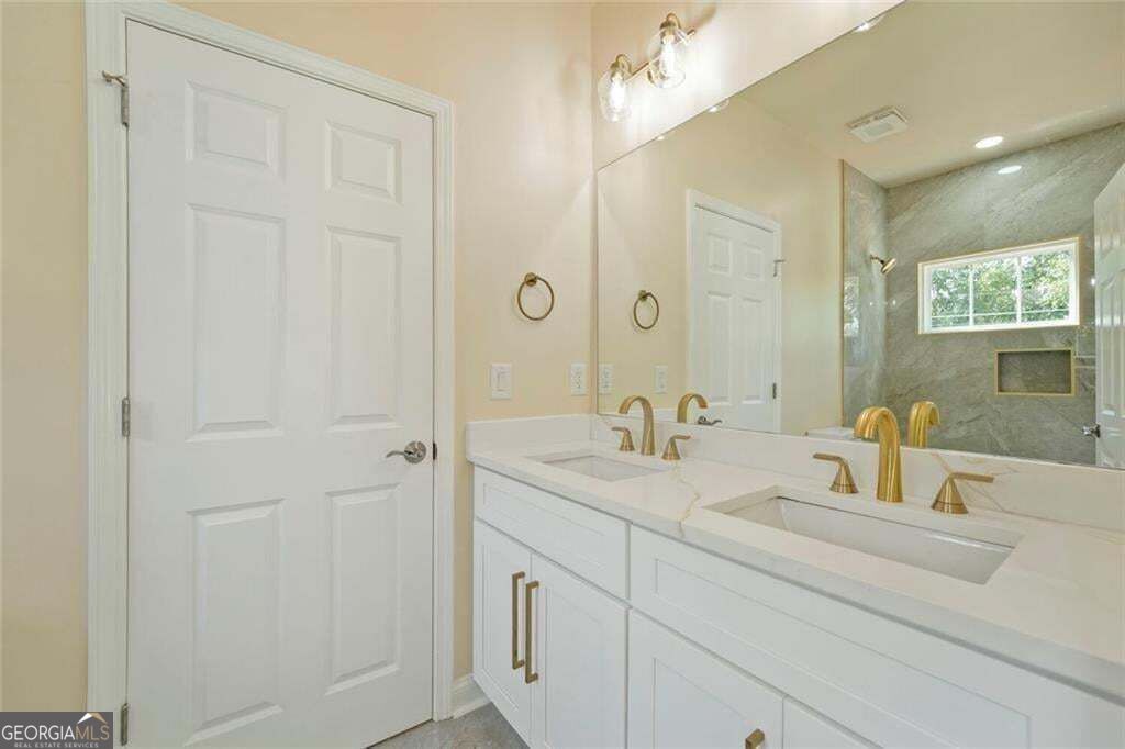 3395 Lee Place