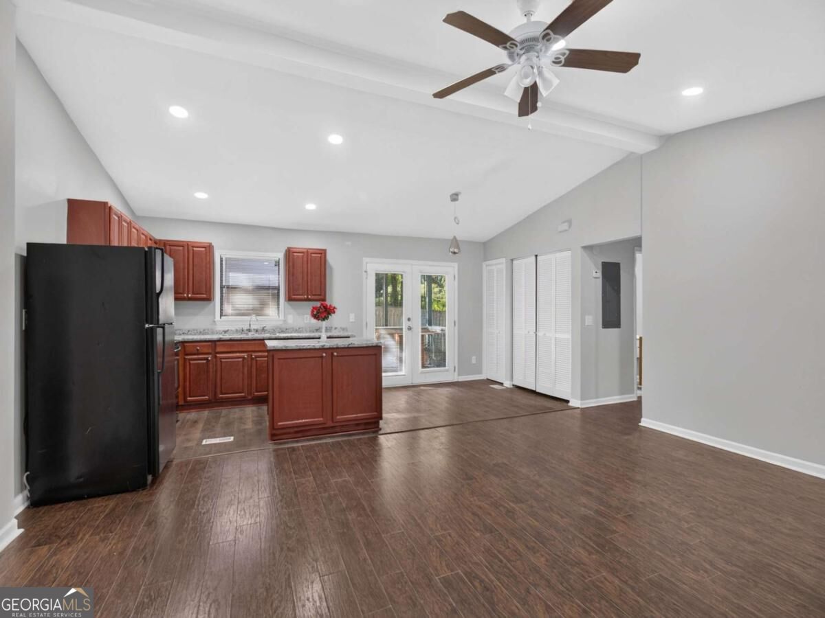 4185 Bradley Drive