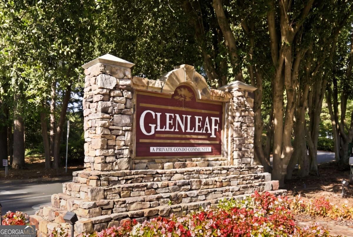 711 Glenleaf Drive