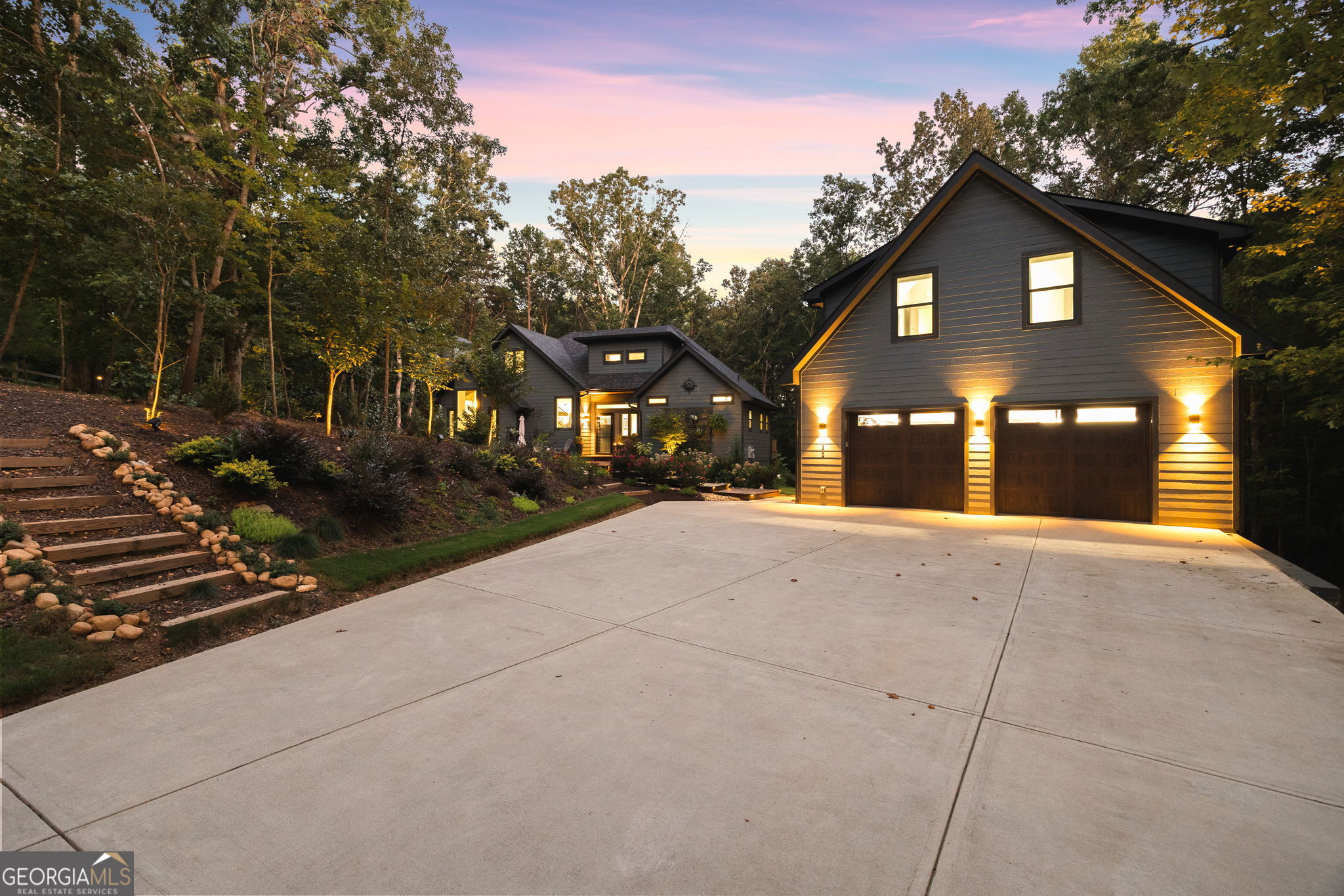 130 Country Hills Road