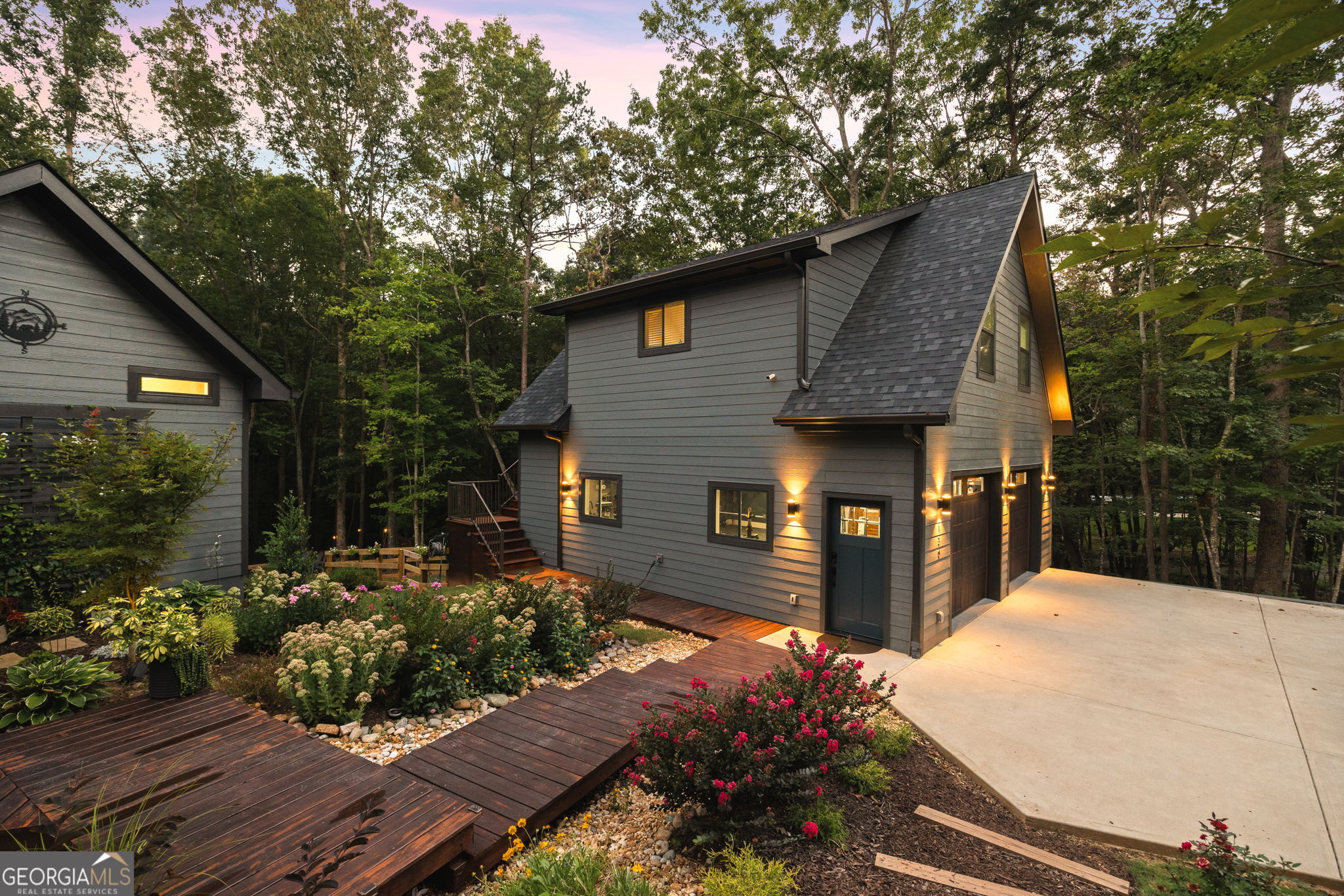 130 Country Hills Road