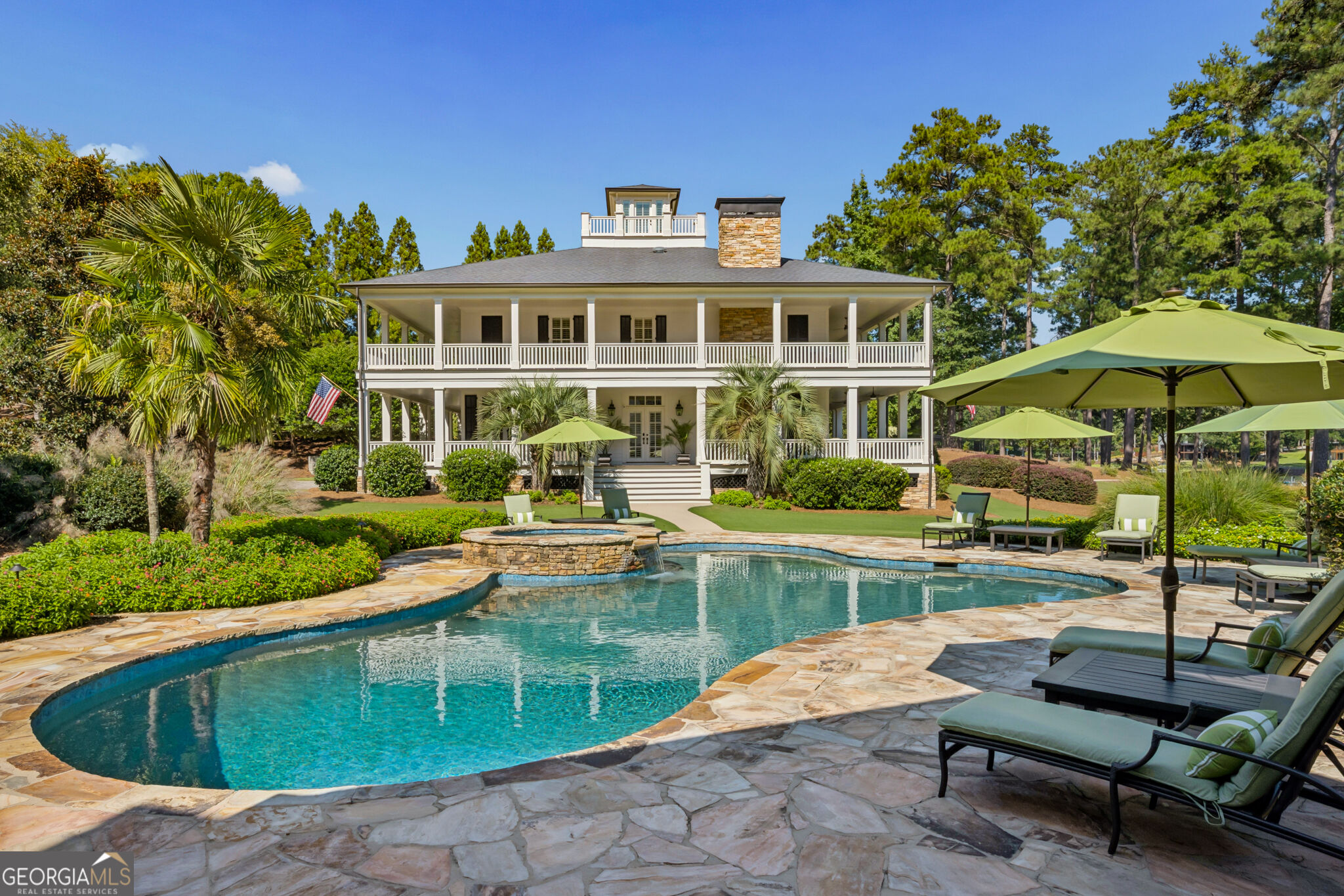 1581 Lighthouse Circle