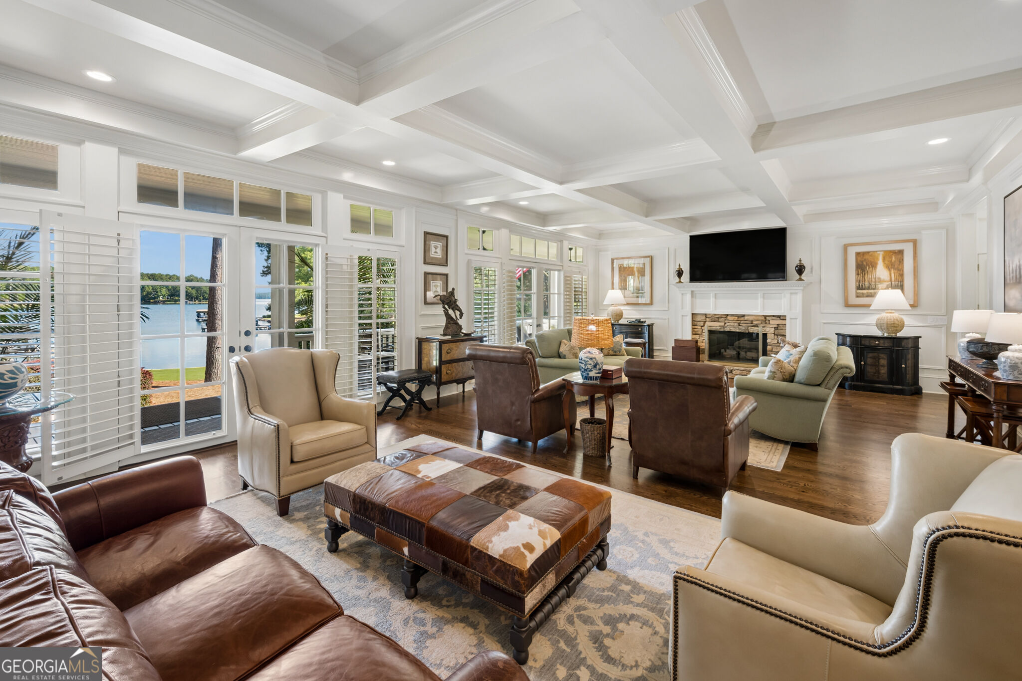 1581 Lighthouse Circle