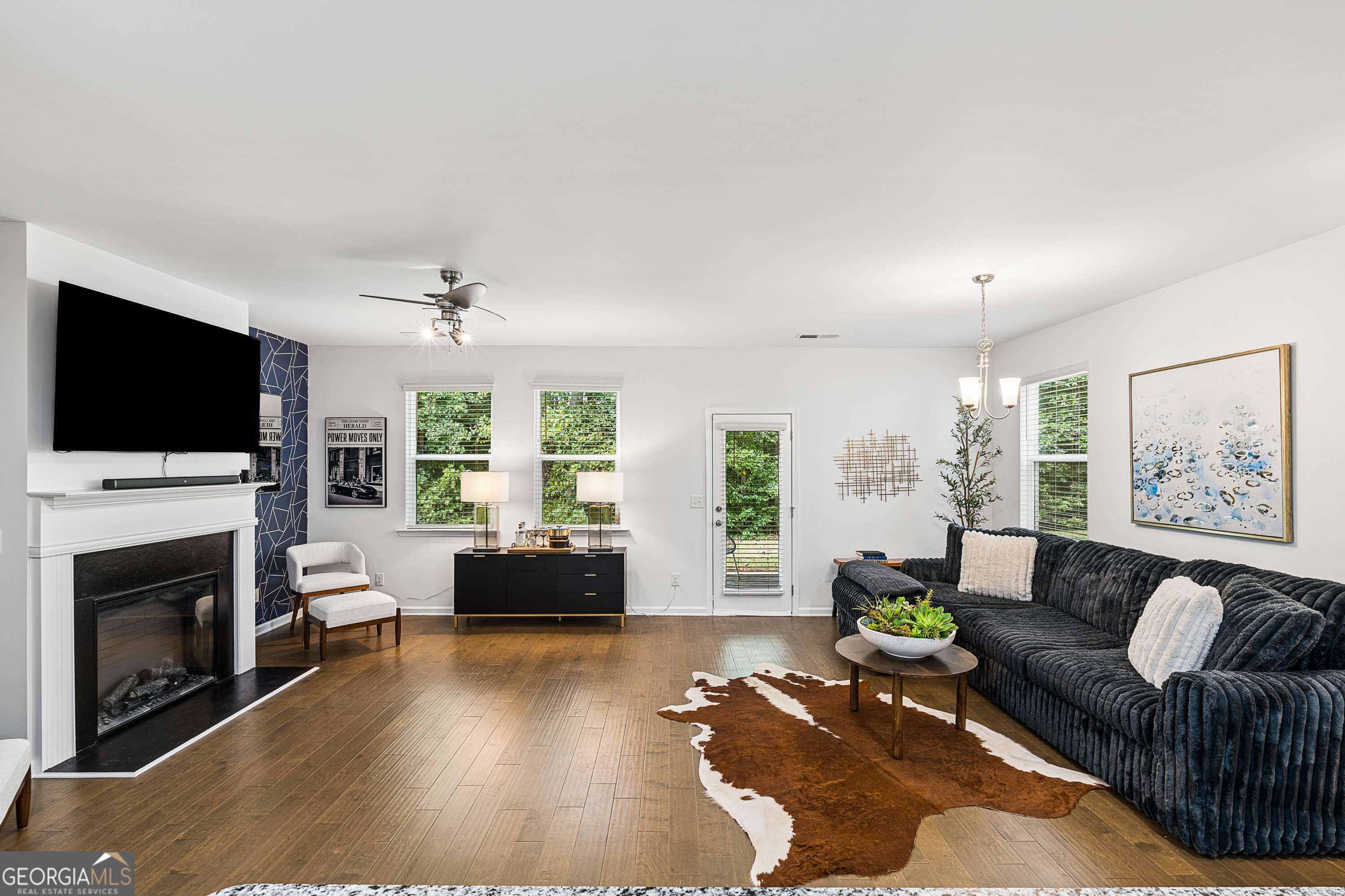 4446 Richmond Court