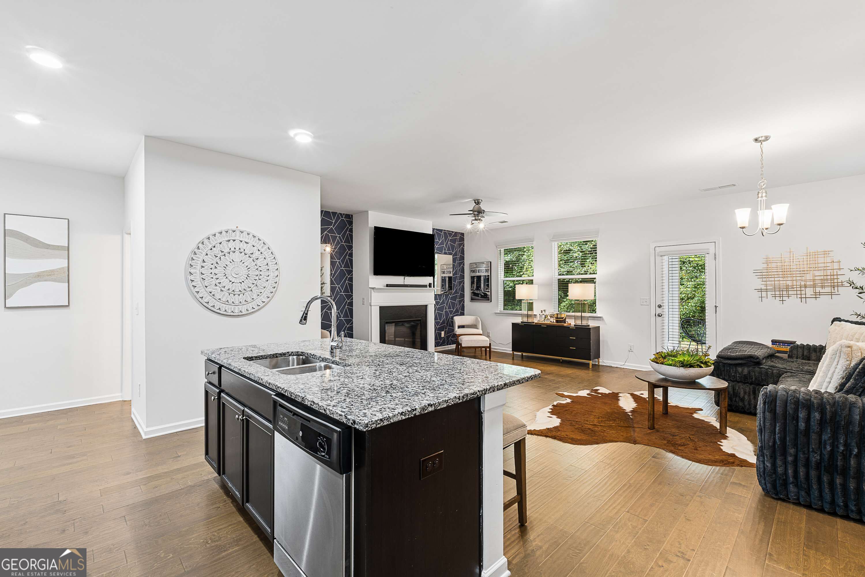 4446 Richmond Court
