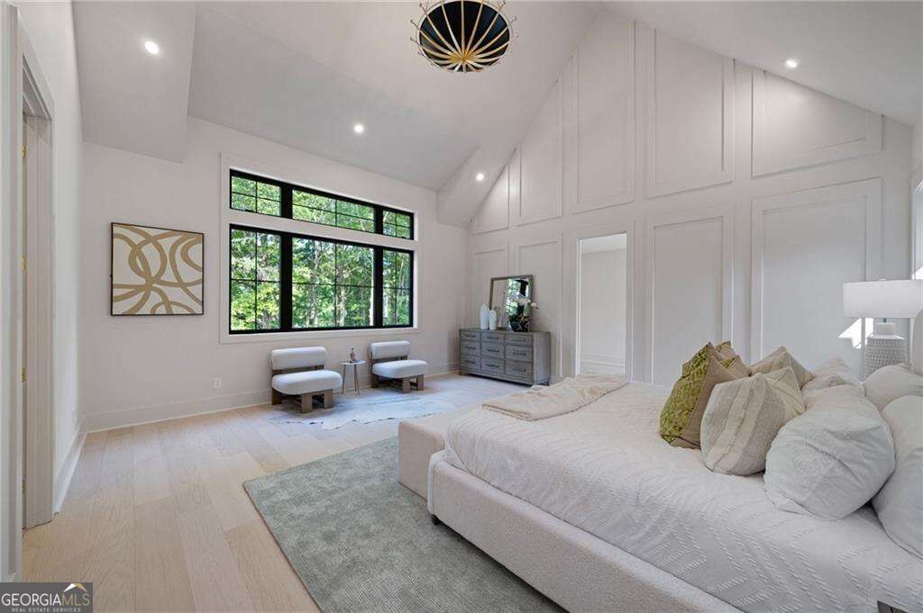 1671 Manhasset Drive