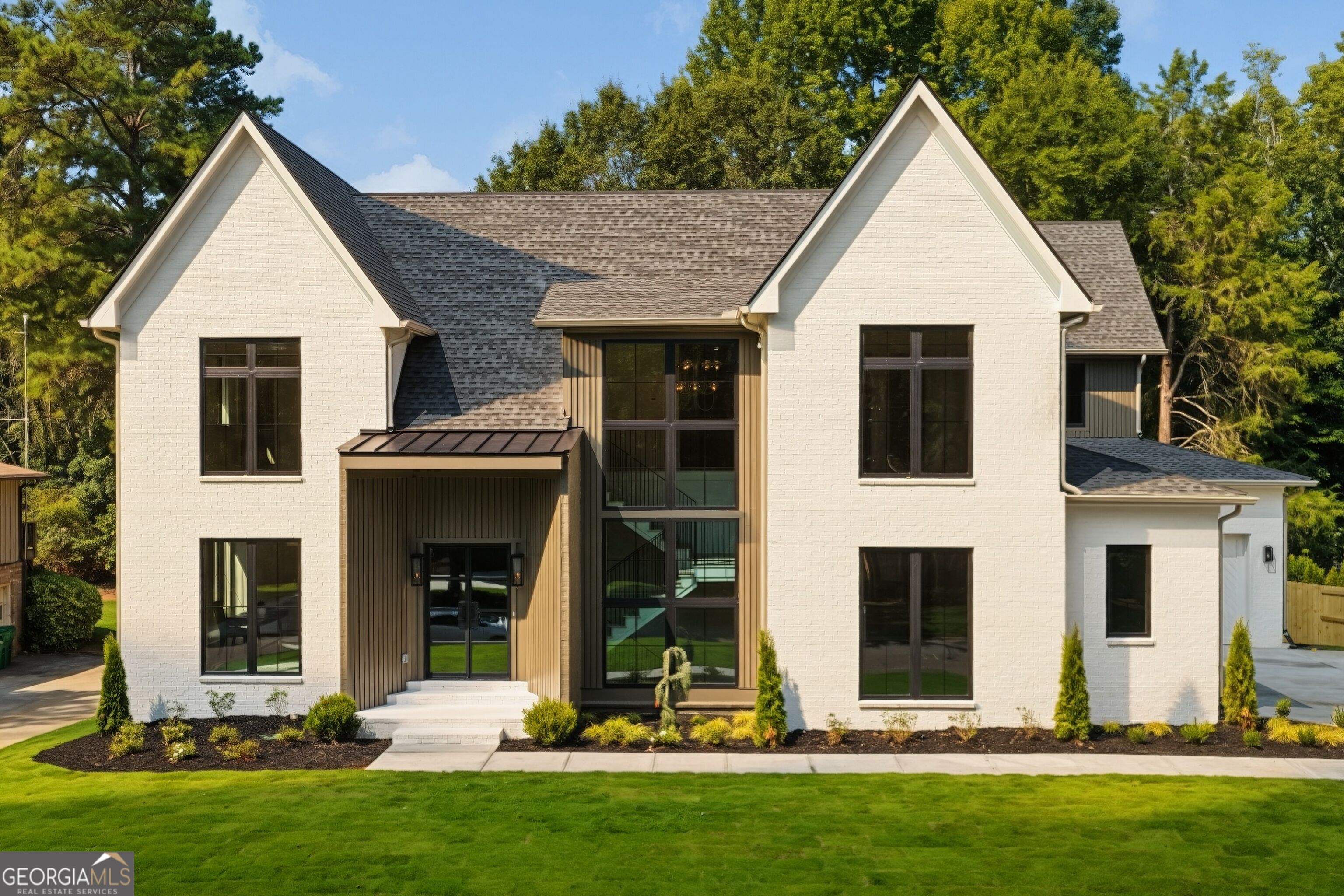 1671 Manhasset Drive