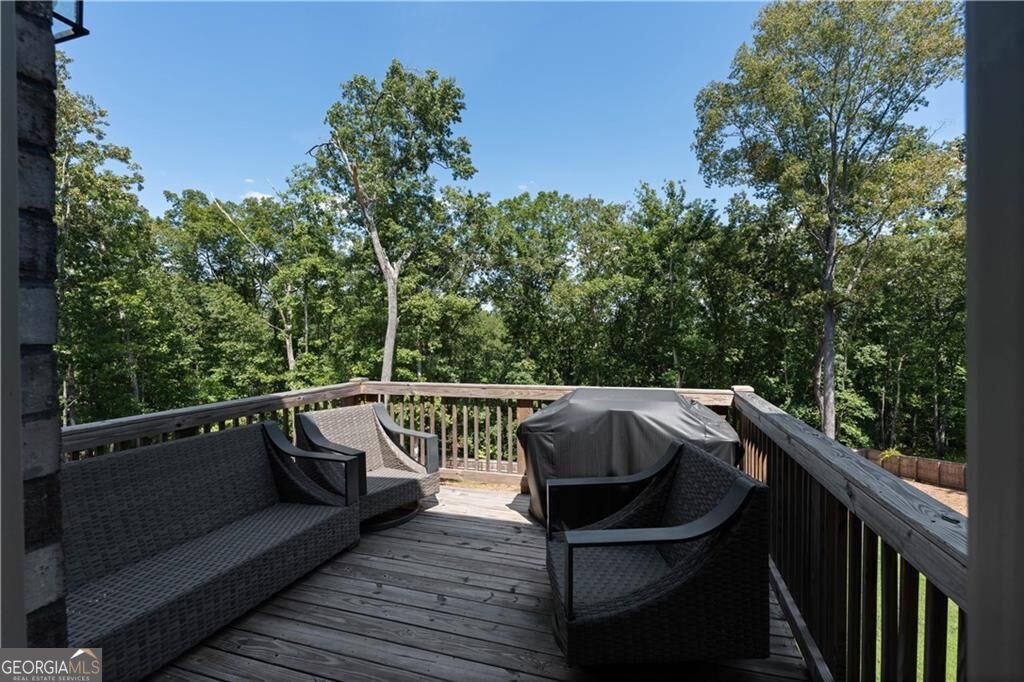 5810 Langdale