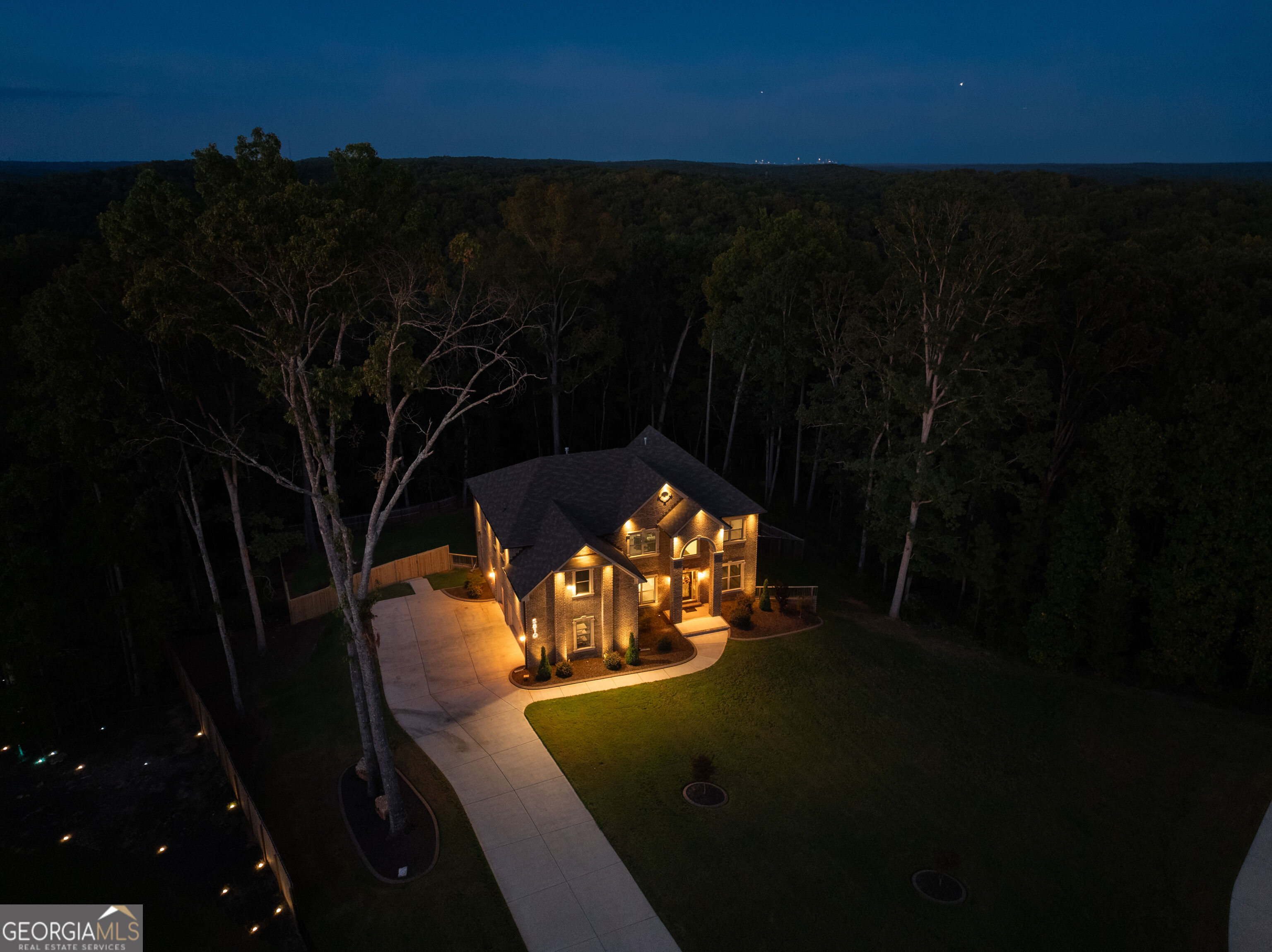 5810 Langdale