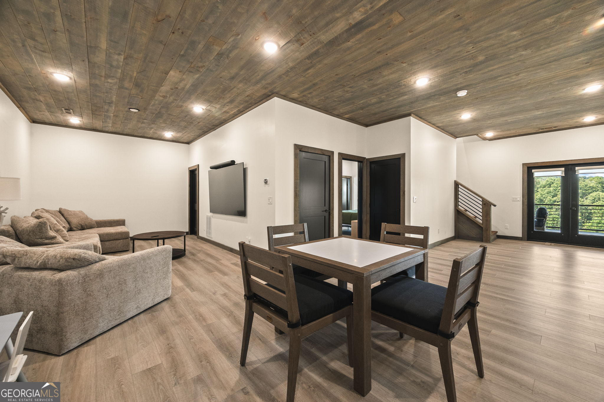 744 Bear Walk Road
