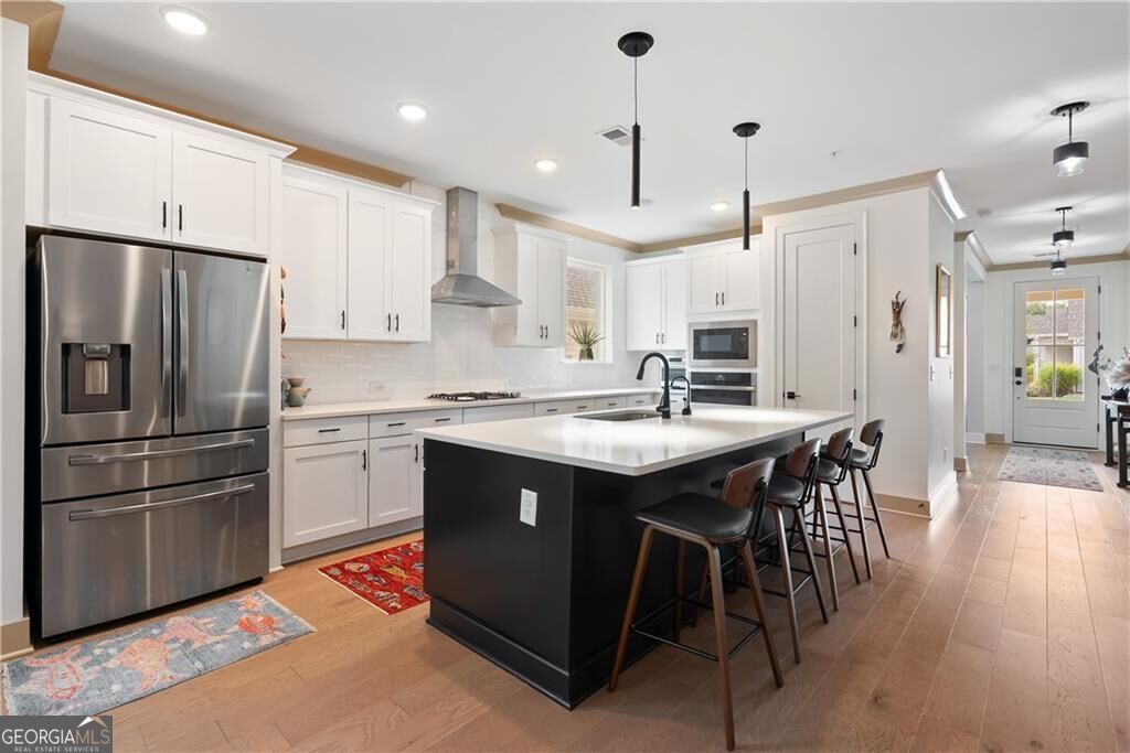 318 Carriage Glen Lane