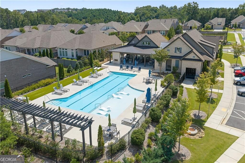 318 Carriage Glen Lane