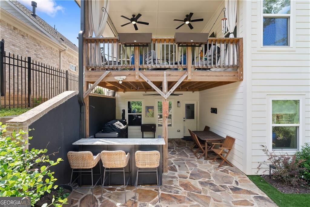 318 Carriage Glen Lane