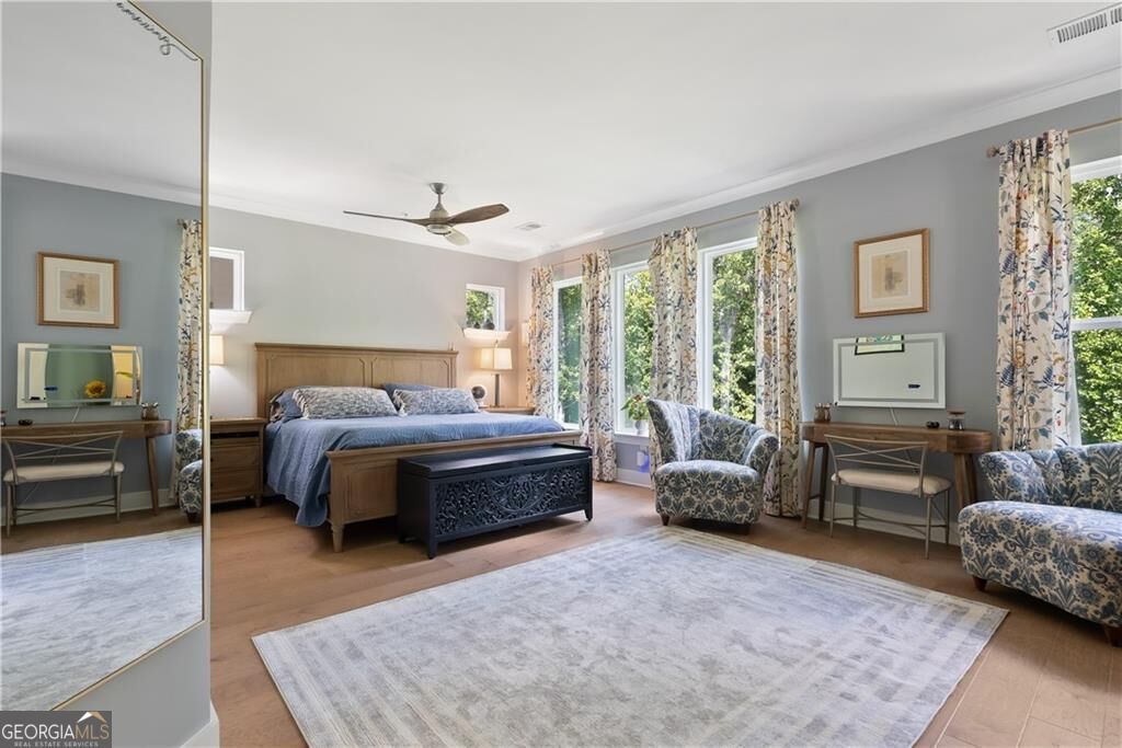 318 Carriage Glen Lane