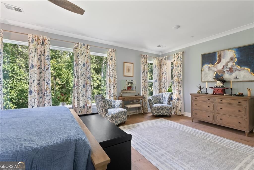 318 Carriage Glen Lane