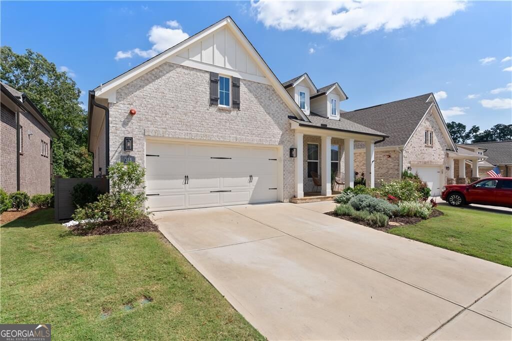 318 Carriage Glen Lane