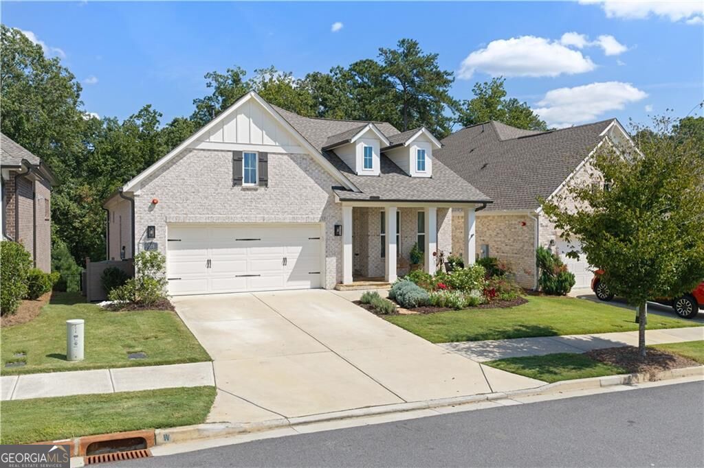 318 Carriage Glen Lane
