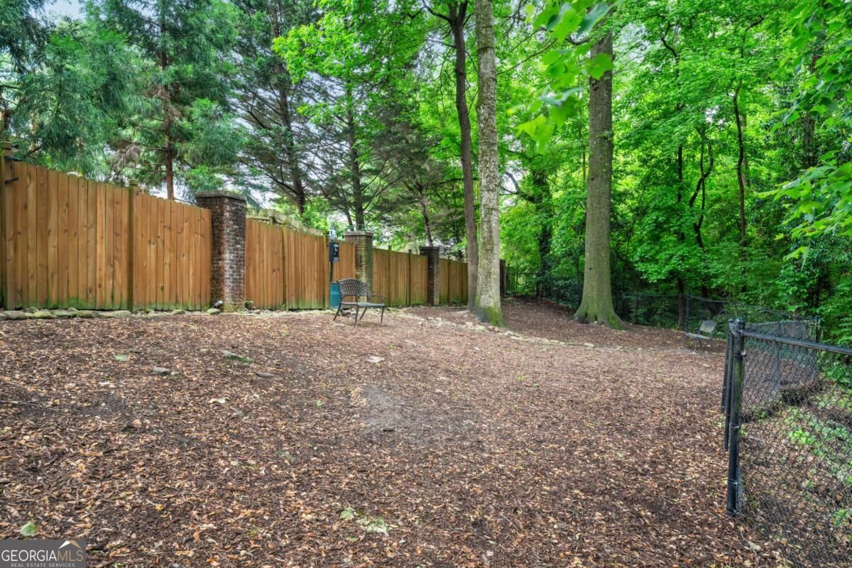 3235 Roswell Road NE # 405