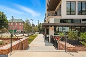 1418 Dresden Drive NE # 300