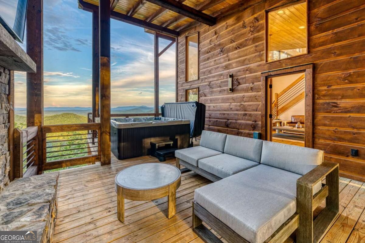 739 Big Sky Trail