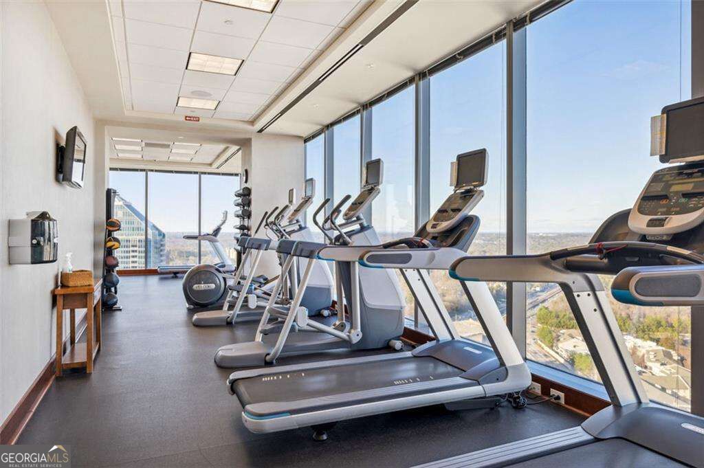 3344 Peachtree Road NE # 4102