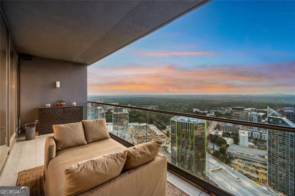 3344 Peachtree Road NE # 4102