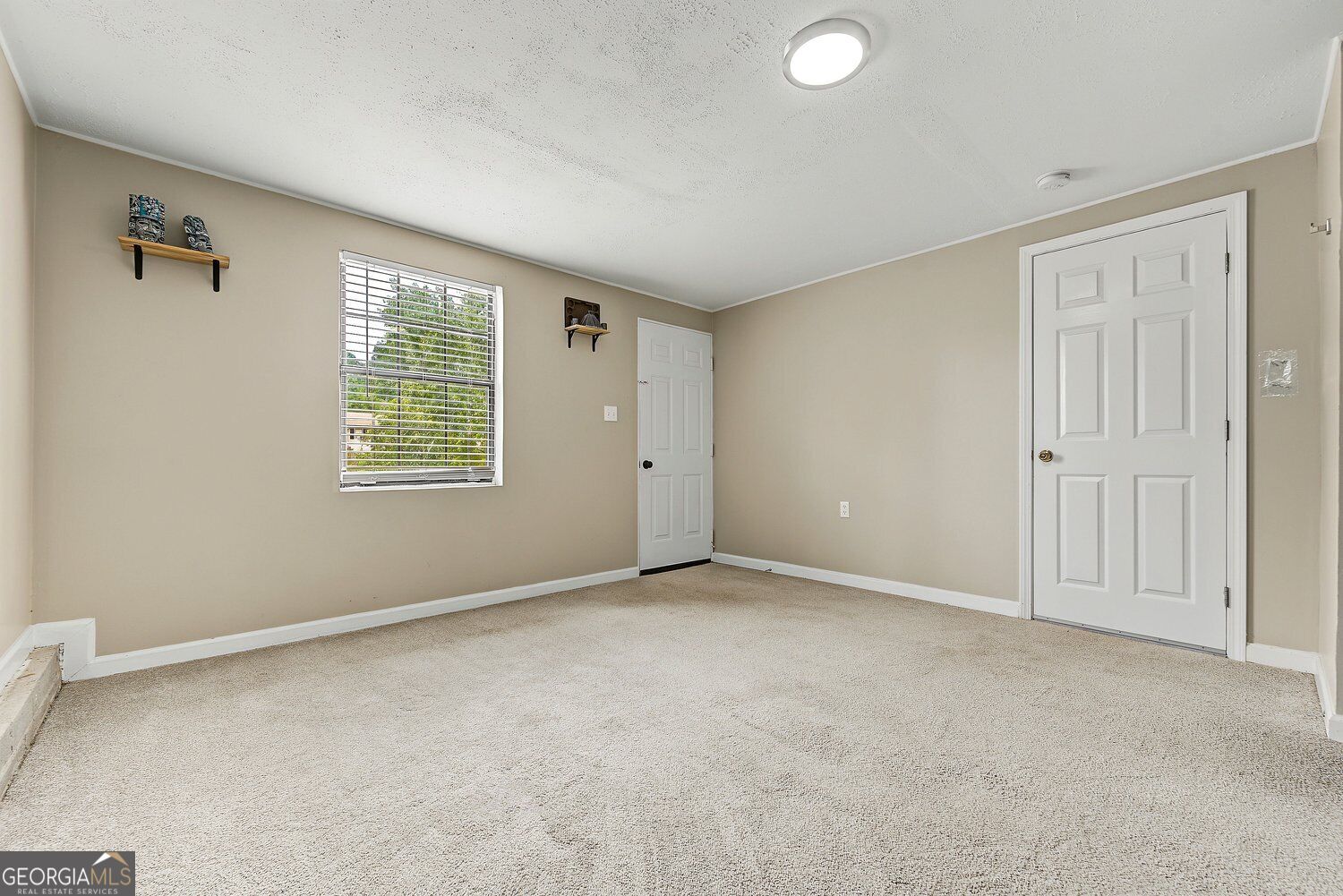 120 Lost Meadows Drive