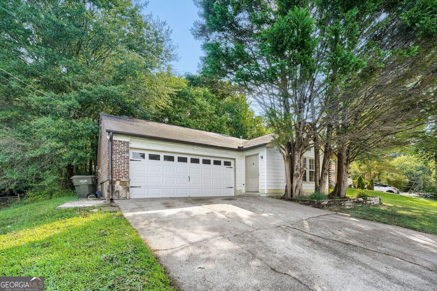 5754 Western Hills Drive