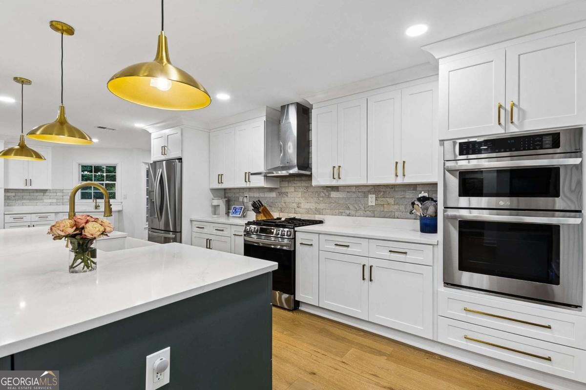 2658 Chimney Springs Drive