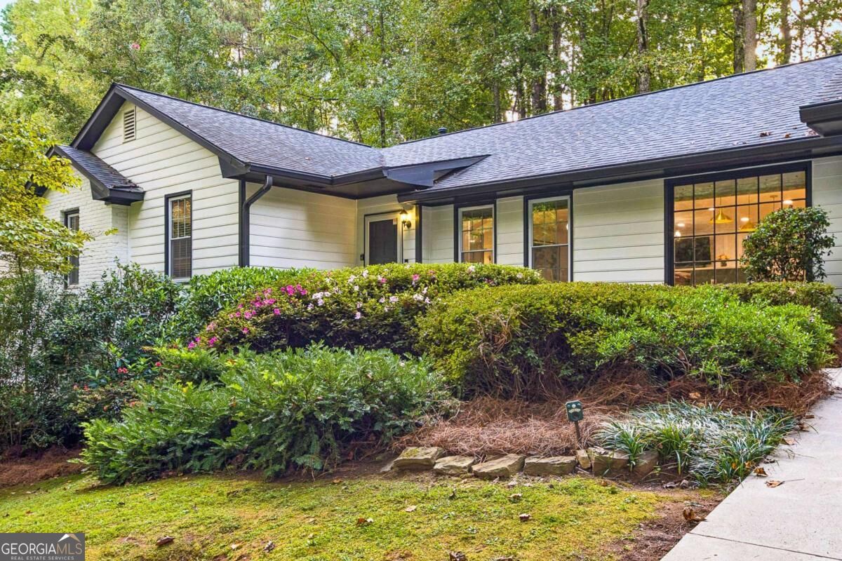 2658 Chimney Springs Drive