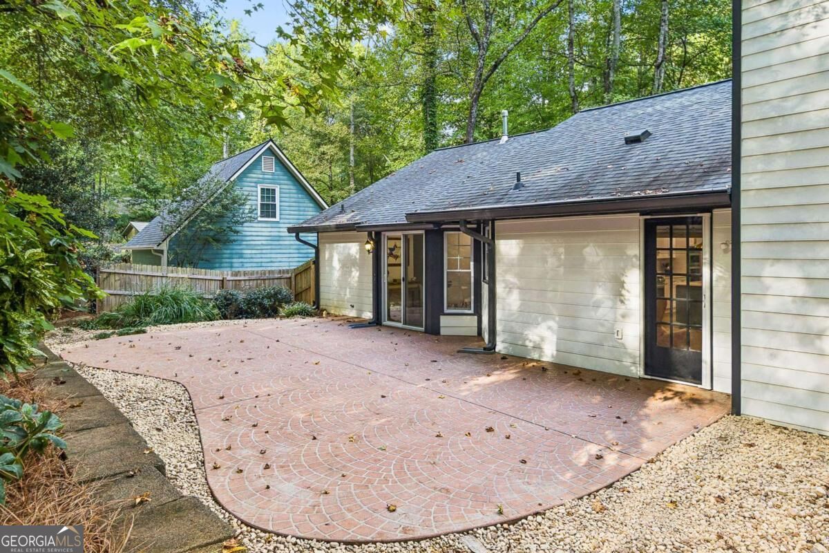 2658 Chimney Springs Drive